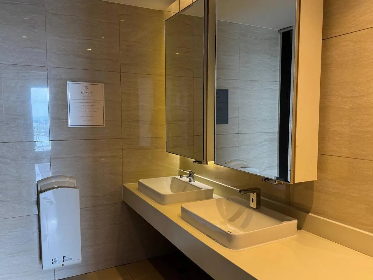 Condo In Makati With Fast Wifi, Free Pool, Netflix And Own Balcony Manila